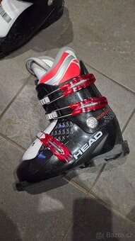 Prodám lyžařské boty 23/23,5  zn.Head
