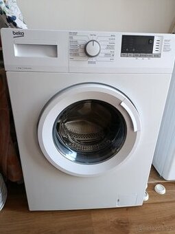 Pračka Beko WRE 6612CS BWW