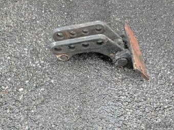 Konzole 3 bodu Zetor