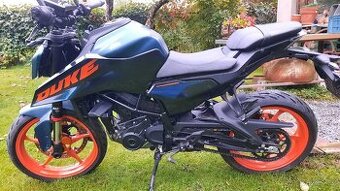 KTM 125 Duke 2024 -  na díly , nebo celek