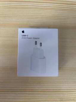 Apple USB-C 20W adaptér