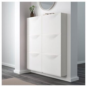 6x IKEA botník TRONES