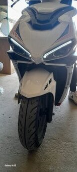 Prodám skutr Znen 125 ccm