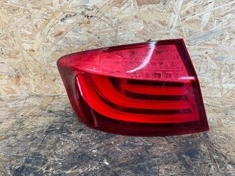 ZADNÍ LEVÉ LED SVĚTLO BMW F10