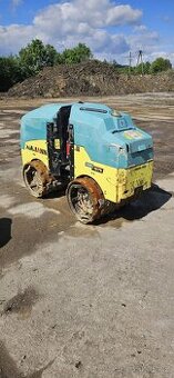 Jezkovy valec ammann 1300kg
