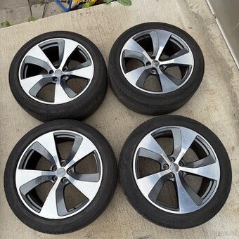 Oreginal kola audi r21
