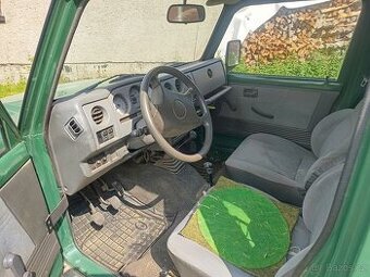 SUZUKI SAMURAI