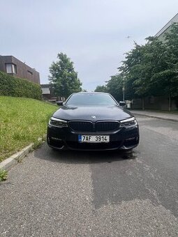 BMW 530d Xdrive Top stav