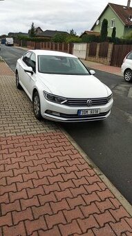 VW PASSAT 2015 (SEDAN)