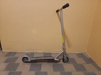 Prodám dětskou kolobežku