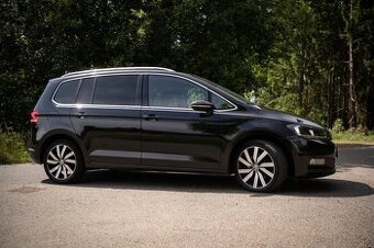 VW touran 1.6 TDi 85 KW 7 míst