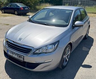 Peugeot 308 1.6 benzín 92 kW 2014 manuál možný odpočet DPH