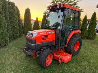 Malotraktor Kubota STV 32