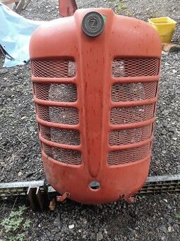 Kapota ZETOR 3011 - ORIGINÁLNÍ, TOP STAV