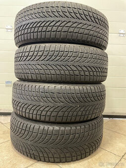 Michelin Lattitude Alpin 235/65 R17 104H 4Ks zimní pneu