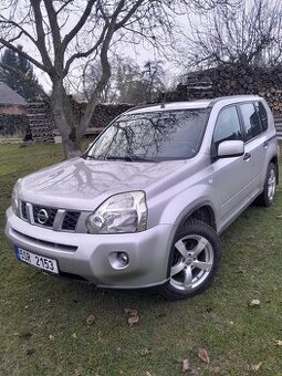 nissan x-trail - 1