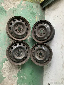 Prodám 4KS plechových disků Ford ,Volkswagen, Seat