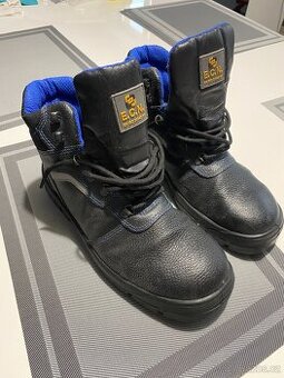 Prodám NOVÉ pracovní boty zn. Prabos, vel č. 9