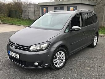 VW TOURAN 1.4TSi 07/2012 ALU KLIMA, DSG, XENONY, ZIM.PNEU