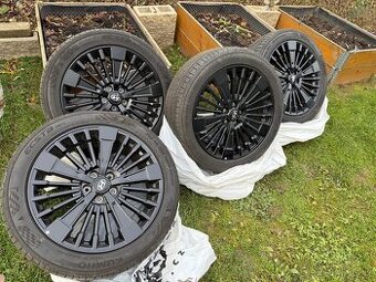 HYUNDAI SANTA FE disky 5x114,3 R20 8,5J x 20 ET54 +pneu