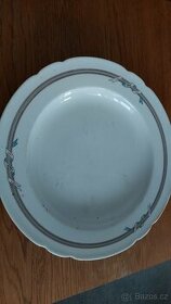 Prodám porcelánový servírovací talíř Giesshübel