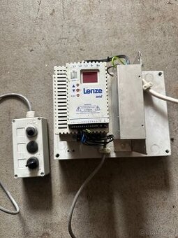 Frekvenční měnič Lenze 5,5Kw