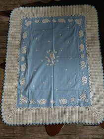 UBRUS RUČNÍ PRÁCE