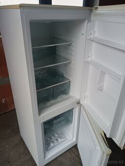 Lednička Goddes 150x55