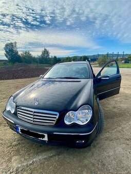 Mercedes-Benz C 220 CDI Avantgarde, Automat, STK 6/2027, alu