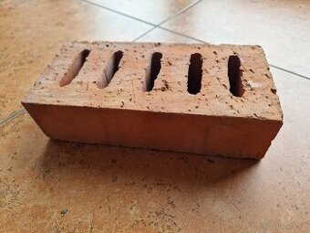 Cihla lícová děrovaná - 1