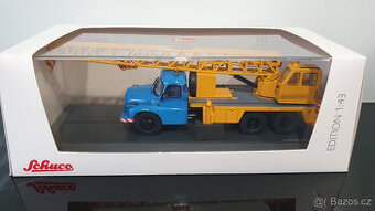 PRODÁM - model TATRA 148 autojeřáb KranWagen 1:43 Schuco