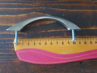 nerezova madla (úchyt)