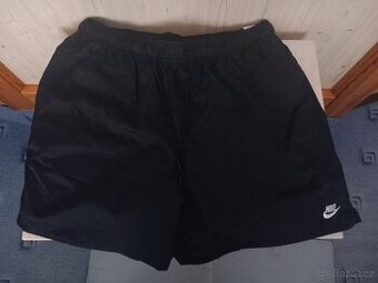 Kraťasy Nike Club FN3307-010, vel. XL