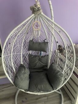 Nové závěsné houpací křeslo