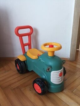 Odrážedlo/chodítko Traktůrek