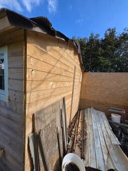 Záhradní dřevený domek