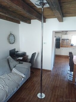 Pole Dance, taneční tyč