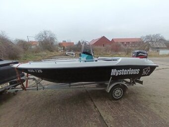 Rybářská loď motor Mercury 50 koní