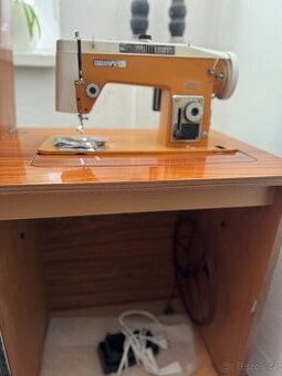 Šicí stroj Predom Łucznik 438