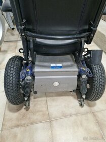 Elektronický invalidní vozík - 1