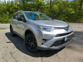 Prodám Toyota RAV4 2018