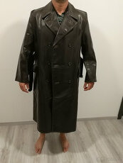 Kožený kabát, kož. bunda, pracovní plášť 4 ks,zástěry šat. i