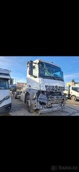 Mercedes Benz Arocs 2545