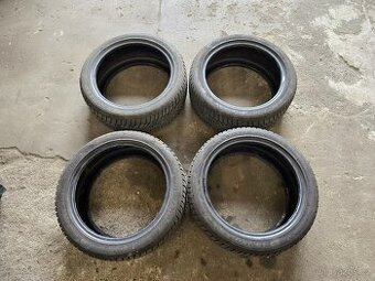 Zimní pneu Dunlop Winter Sport 5 225/45 r1