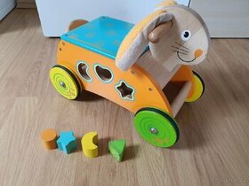Dřevěný motorický vozík Zajíc , zn. Bigjigs Baby - 1