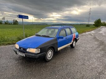 Ford Sierra 2.0 DOHC 88kw