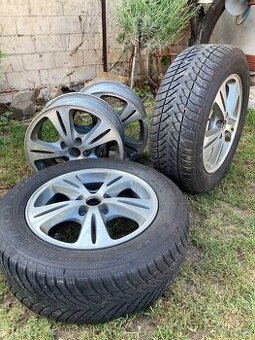 ALU kola Ford + zimní pneu 215/60/R16 Goodyear