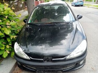 Peugeot 206 1.4/55kw náhradní díly prodám