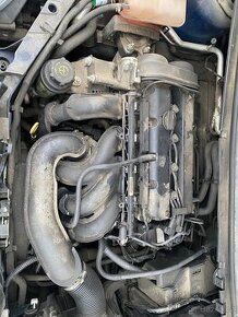 Motor Ford 1.6i 74kW SHDC najeto 115.000KM