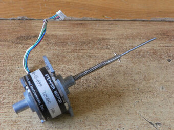 Krokový motor lineární aktuátor HAYDON 46362, rozsah 50 mm
